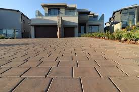 Best Cobblestone Driveway Installation in West Des Moines, IA